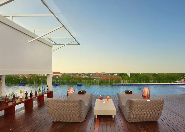 Mega Boutique Hotel
